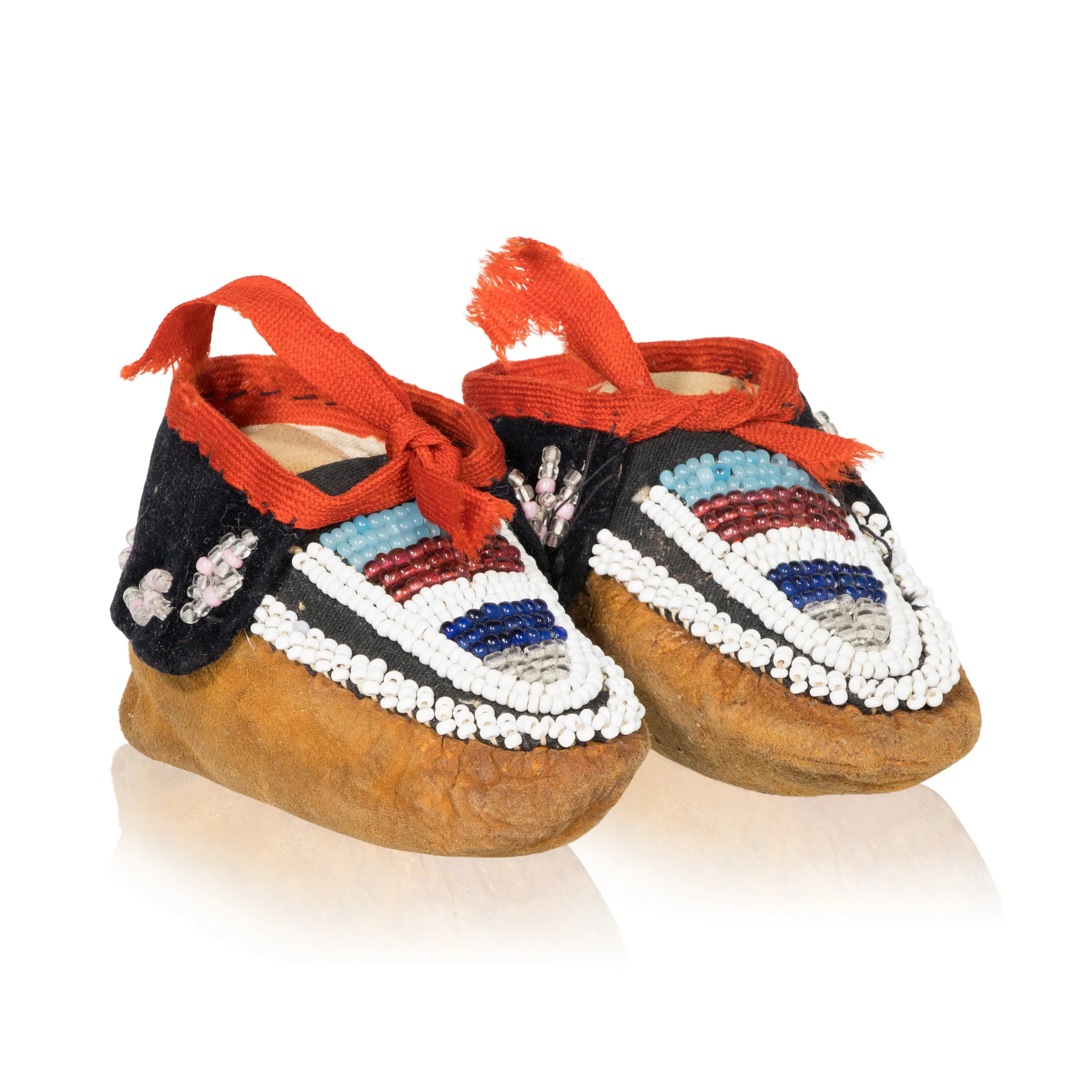 Haudenosaunee/Iroquois Child's Moccasins