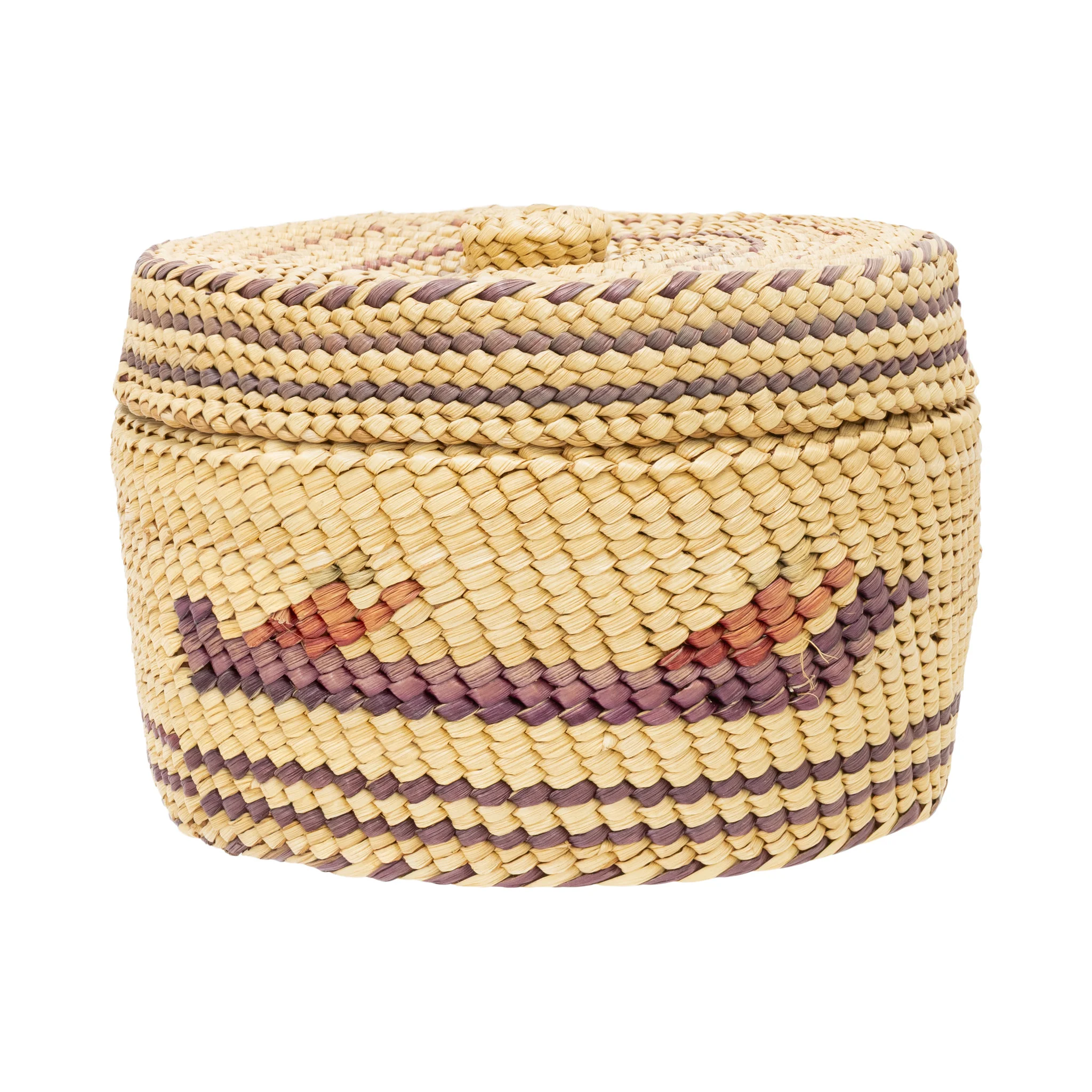 Makah Lidded Basket - Image 3