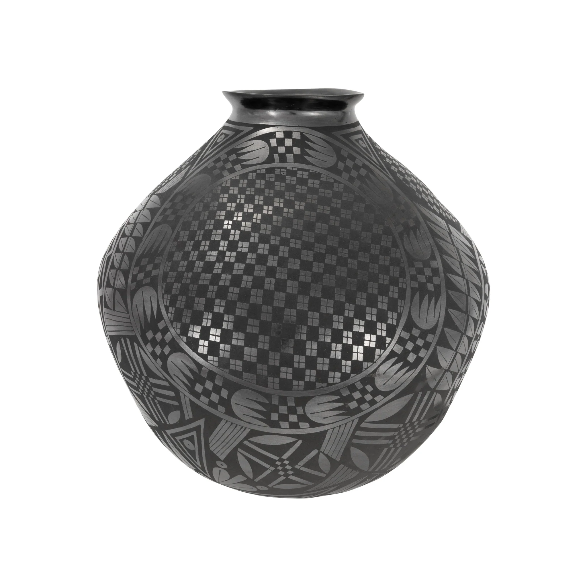 Mata Ortiz Pottery - Image 2