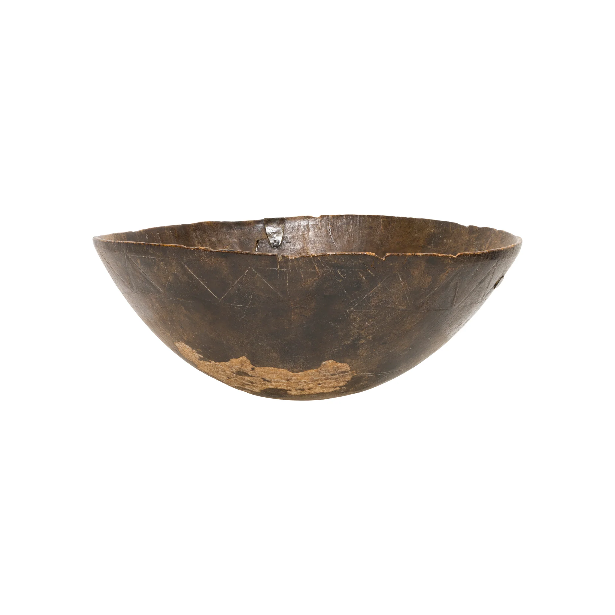 Micmac Carved Bowl - Image 3