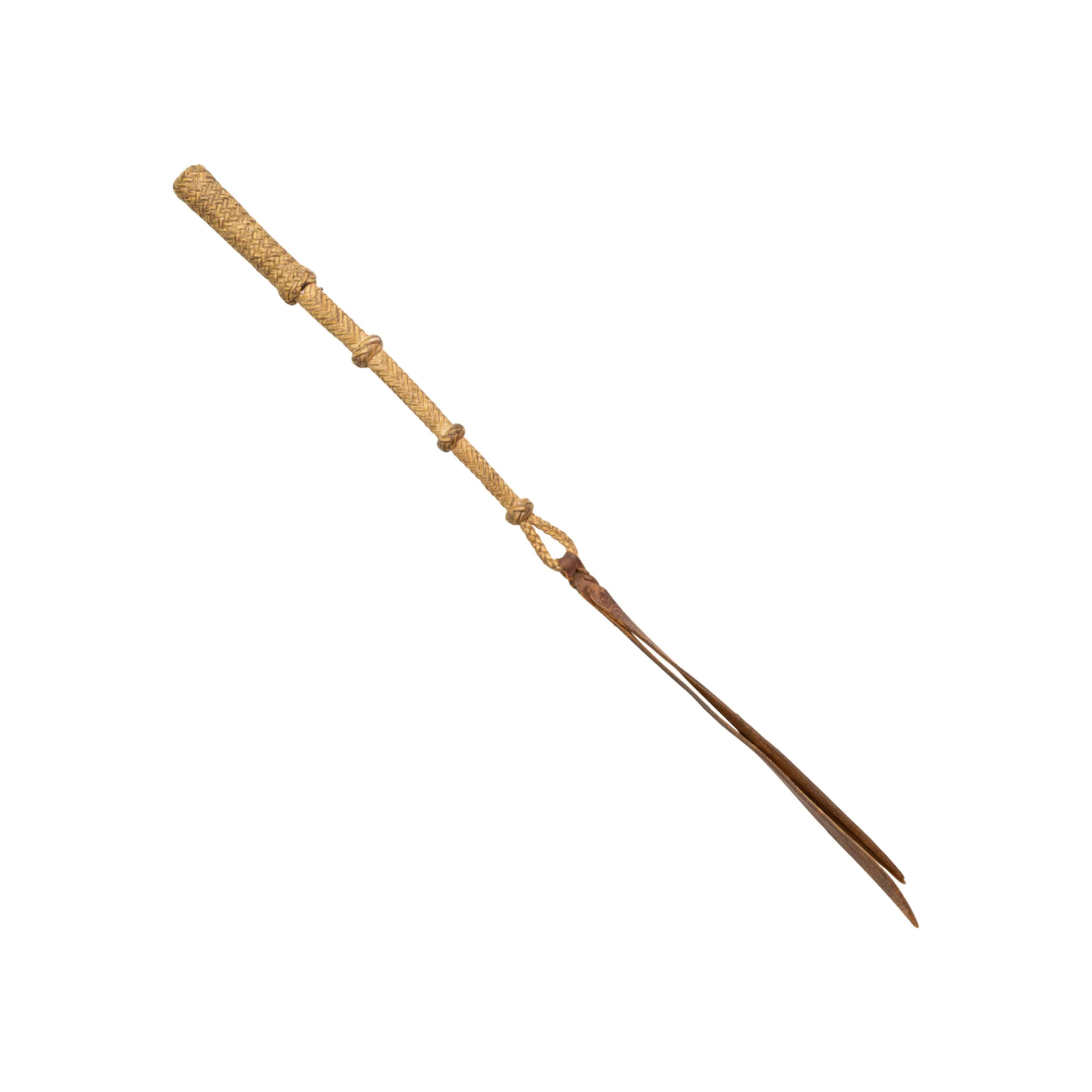 Rawhide Quirt with Knots