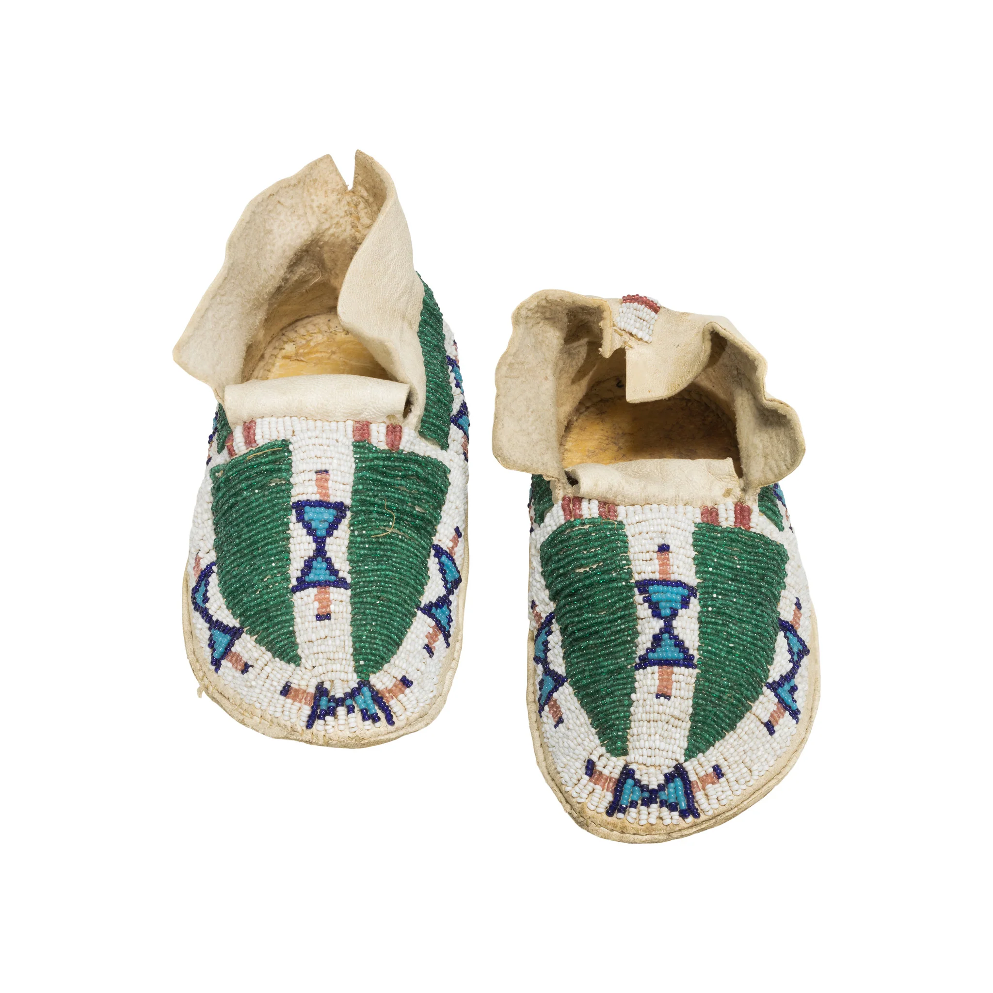 Sioux Child's Moccasins - Image 2