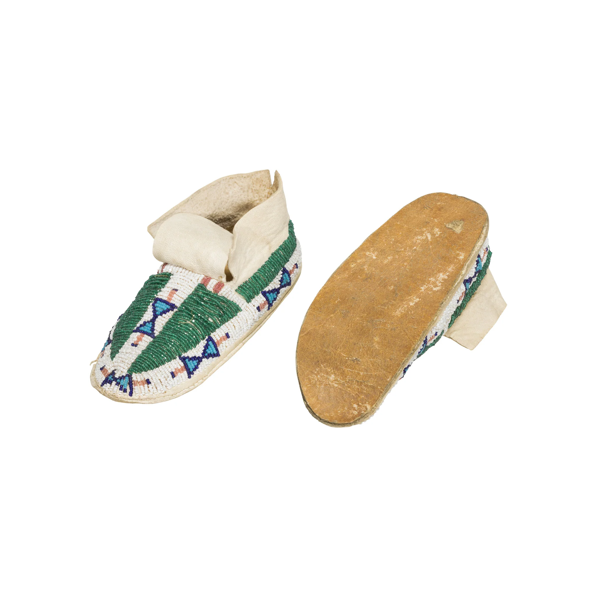 Sioux Child's Moccasins - Image 4