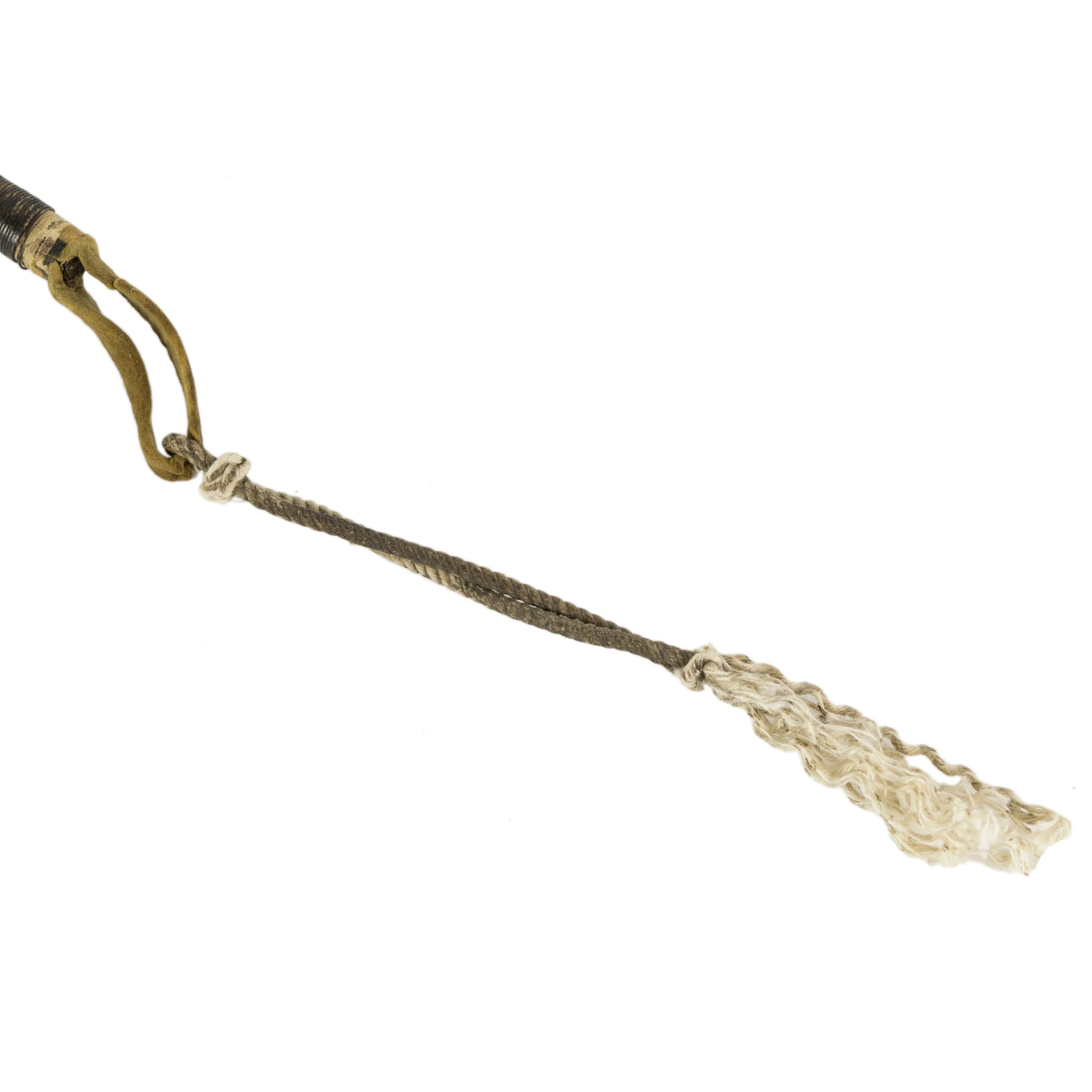 Woven Leather Quirt - Image 3